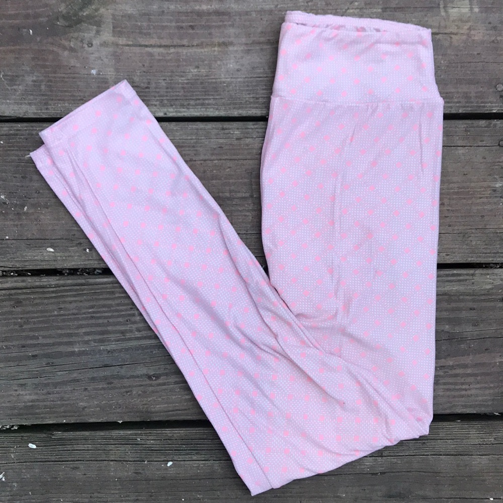 Light Pink Diamond Pattern Leggings